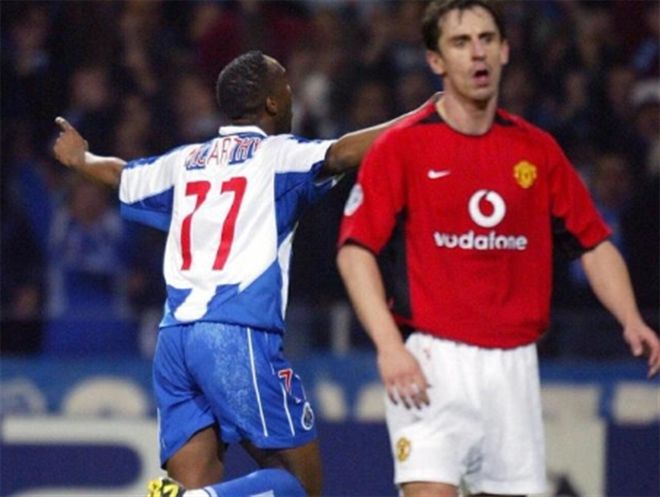 场上挥洒汗 场上挥洒汗